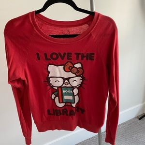 HELLO KITTY SWEATER SIZE S 🤓